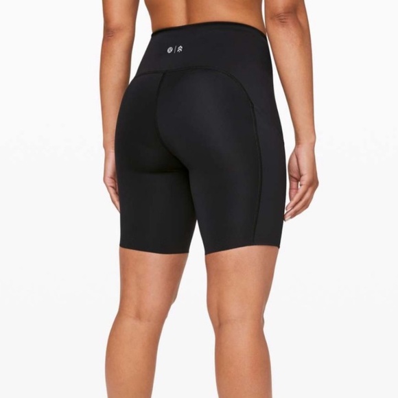 Lululemon X Barrys Stronger as One High-Rise 8" Biker Shorts Size 2 - Picture 2 of 11